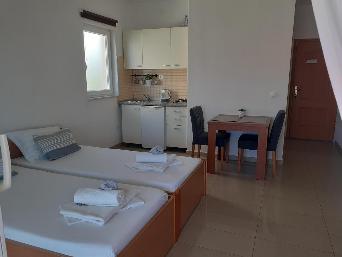 Apartments Gveric Šibenik Exteriör bild