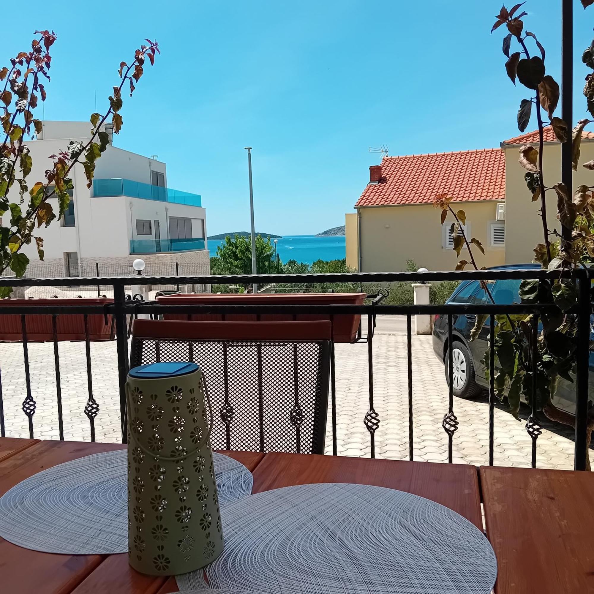 Apartments Gveric Šibenik Exteriör bild