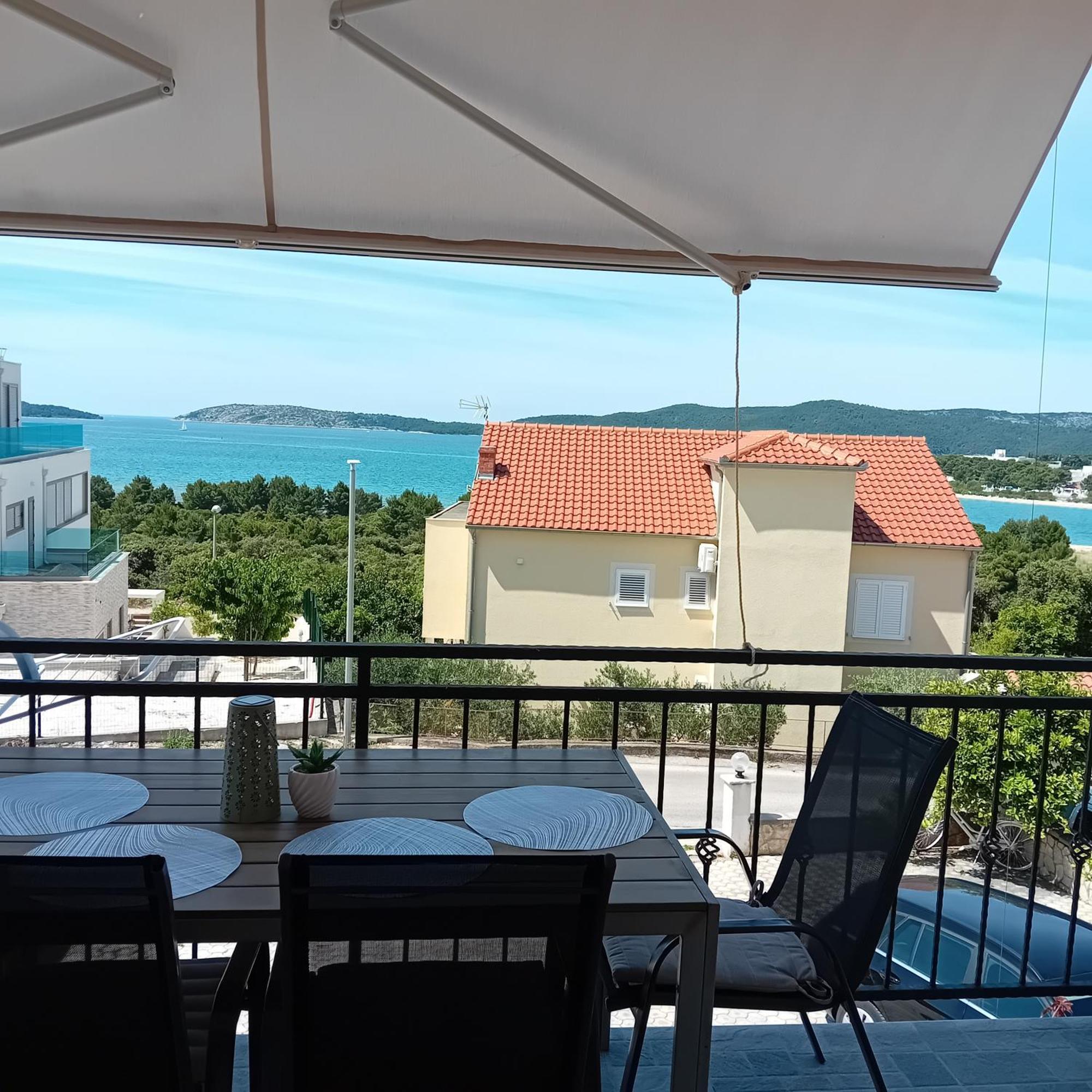 Apartments Gveric Šibenik Exteriör bild